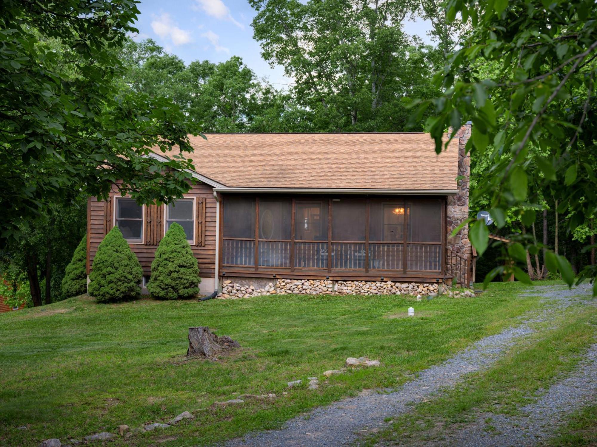 Shenandoah Dog Friendly Cabin With River Access, Hot Tub, Fire Pit, Bbq, Outdoor Dining Dış mekan fotoğraf